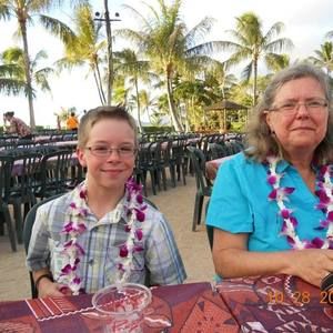 Meet your Posher, Gloria